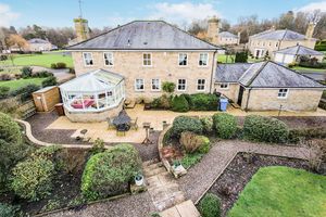 Photo 16- click for photo gallery